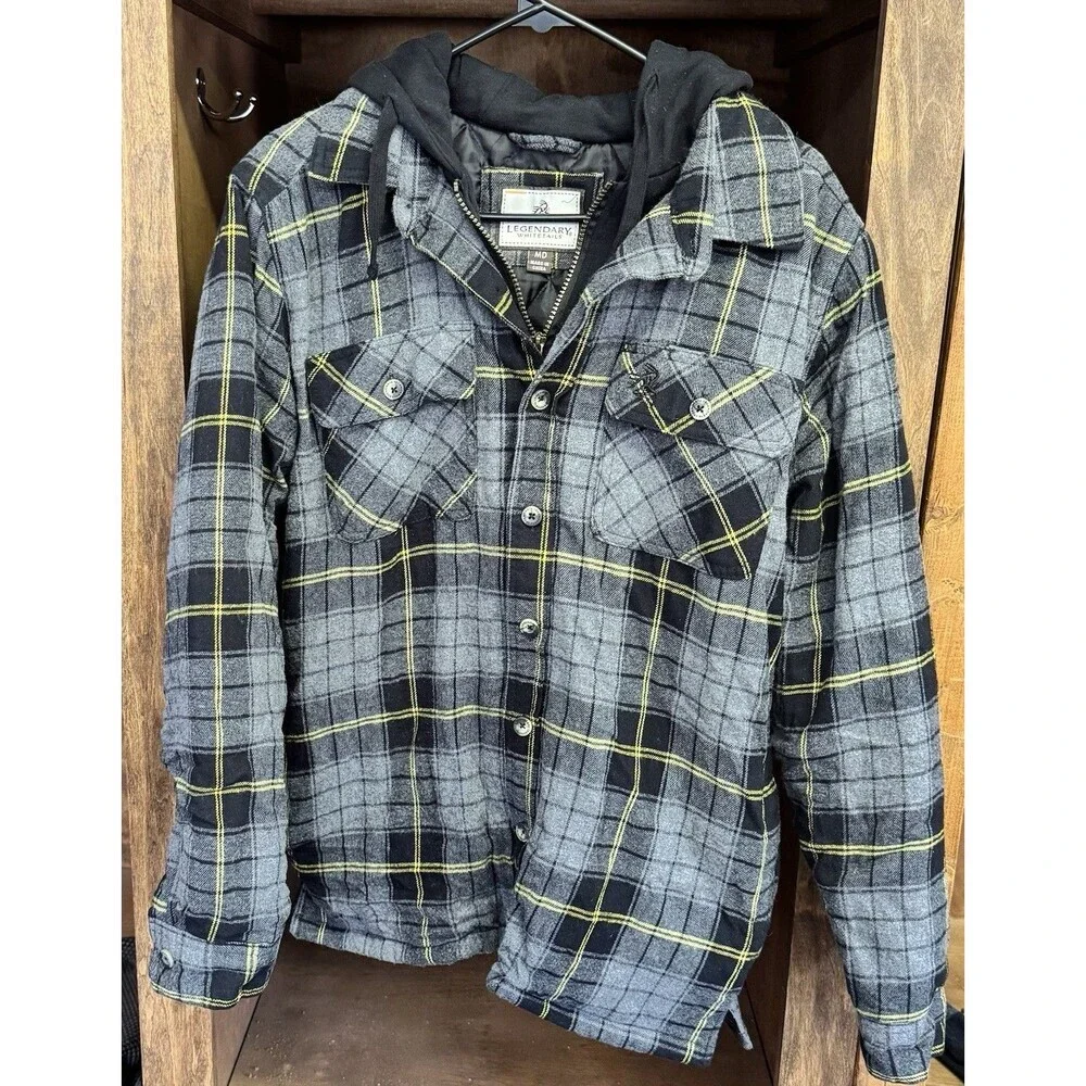 🦌 Legendary Whitetails Mens Hooded Flannel Button Up Jacket Sz Medium Quilted